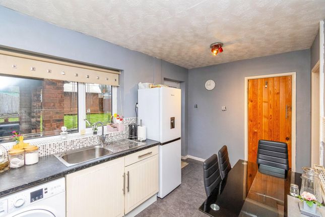 83, Rough Hay Road, Wednesbury photo 4
