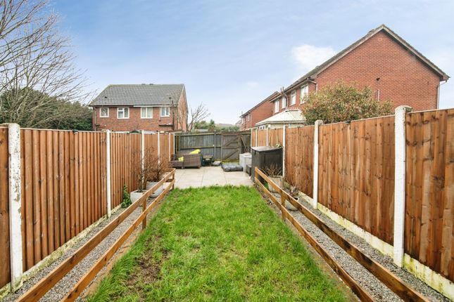 14, Kiers Bridge Close, Tipton photo 4