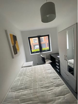 Thumbnail Room to rent in Starling Street, Swansea