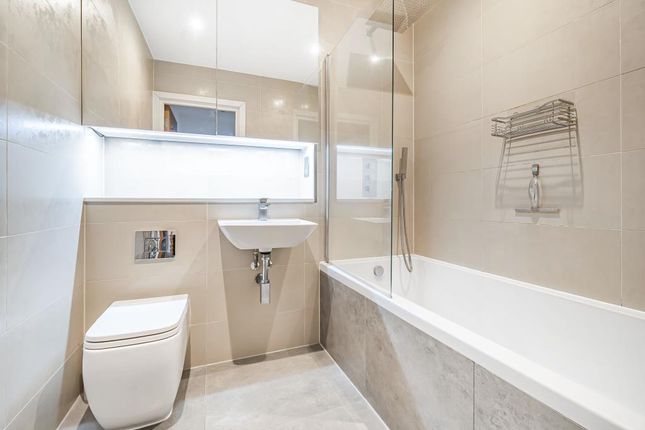 15 Hill View Apartments, Newtown Road, Henley-on-Thames photo 4