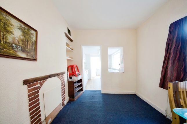 Terraced house for sale in Keogh Road, Stratford