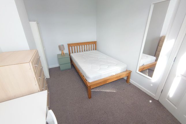 2 Wrenbury Street, Liverpool photo 3