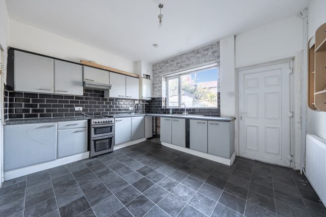 152, Trafalgar Street, Ashton-under-lyne photo 2