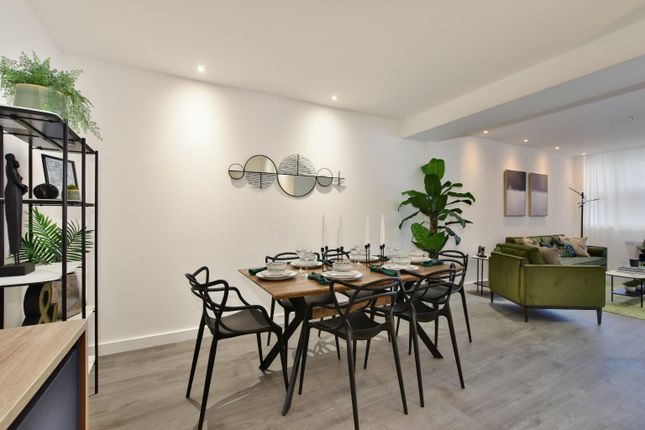 Flat for sale in Flat 7, Rembrandt House, 400 Whippendell Road, Watford