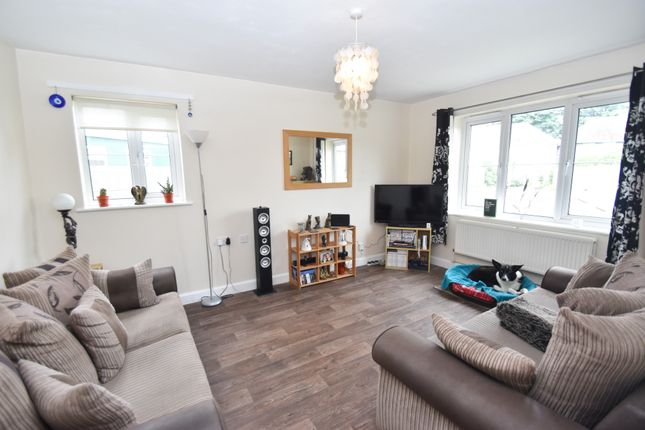 30, Tennyson Green, Skegness photo 2