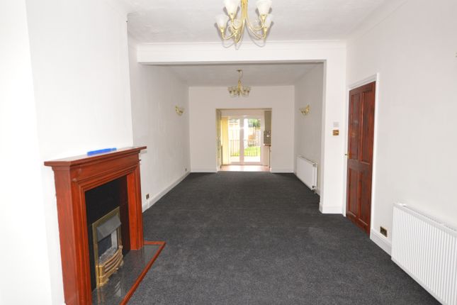 Terraced house to rent in Meads Lane, Seven Kings, Ilford, Essex