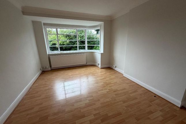 13, Capel Gardens, Pinner photo 5