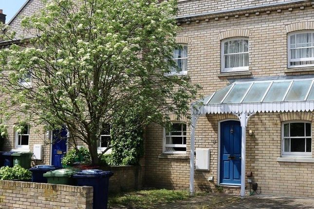 Property to rent in Pakenham Close, Cambridge