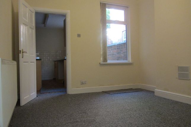 59 Halstead Street, Leicester photo 4