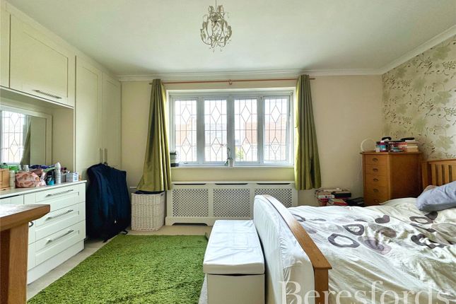 Semi-detached house for sale in Hillview Avenue, Hornchurch