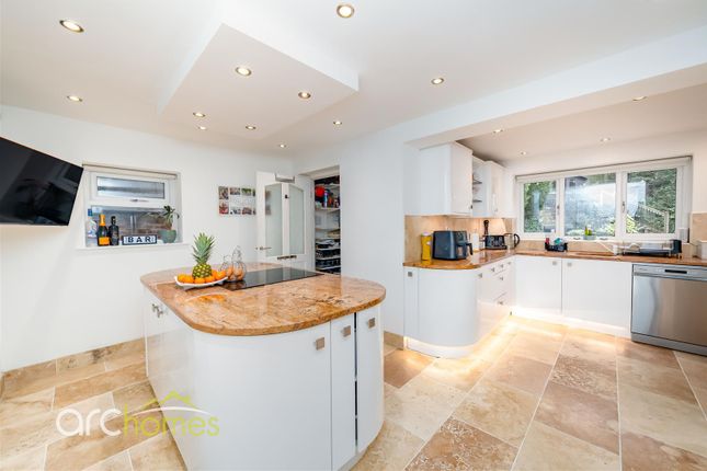 20, Greenfield Road, Manchester photo 3