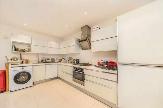 Flat 1, 29, Dafforne Road, London photo 4