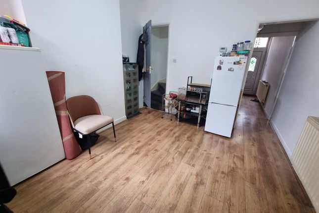 76 Brandon Street, Leicester photo 3