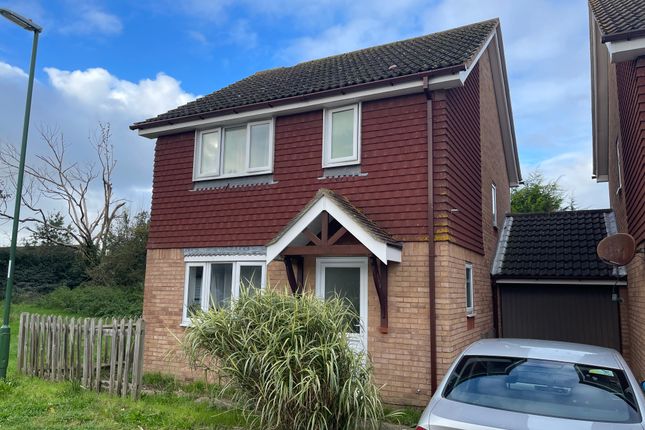 Link-detached house for sale in Guildford Road, Littlehampton