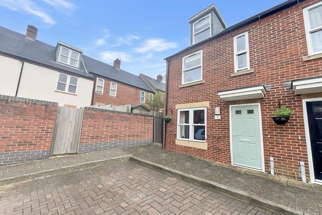Town house for sale in Sutton Place, High Street, Woodville, Swadlincote