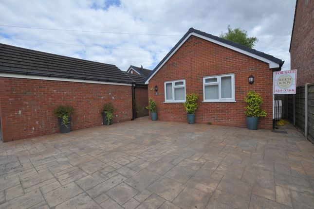 Thumbnail Bungalow for sale in Broomgrove Lane, Denton