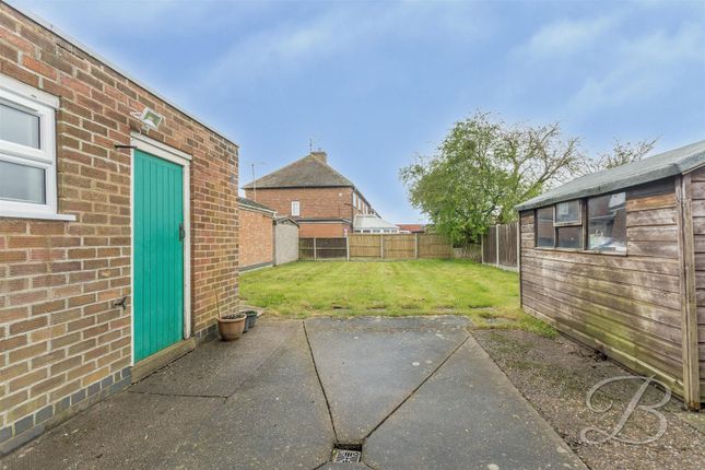 Semi-detached house to rent in Lansbury Road, Edwinstowe, Mansfield