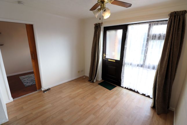37, Launditch Crescent, Downham Market photo 2