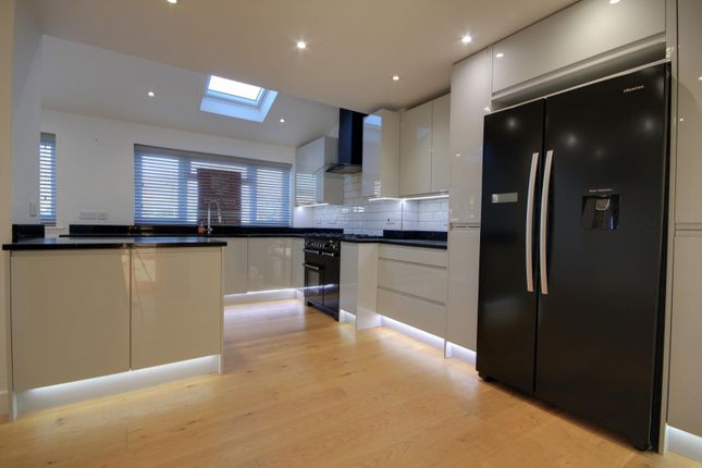 80, Kingsway, Reading photo 2