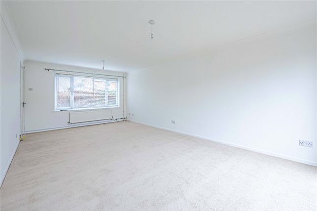 43, Vauxhall Road, Hemel Hempstead photo 3