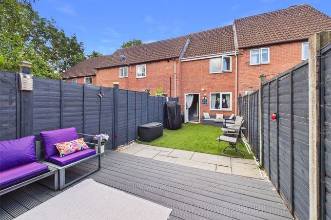 10, Tirley Close, Gloucester photo 2