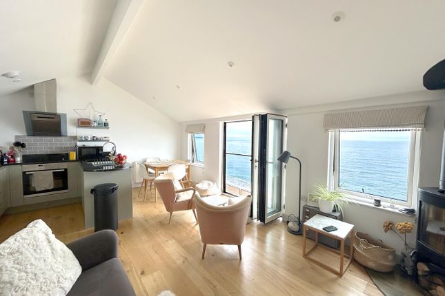Tom's Net Loft, Mounts Road, Porthleven photo 4