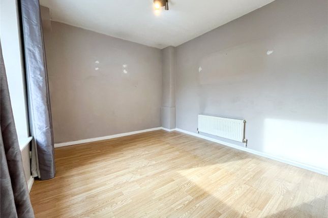 4, Mitre House, Mossley photo 3