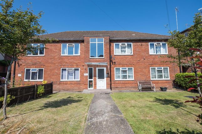 Flat for sale in Harewood Avenue, Boscombe, Bournemouth