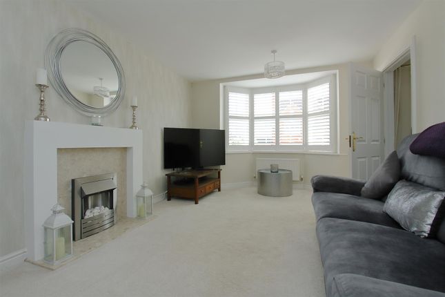 St. Birstan Gardens, Andover photo 3