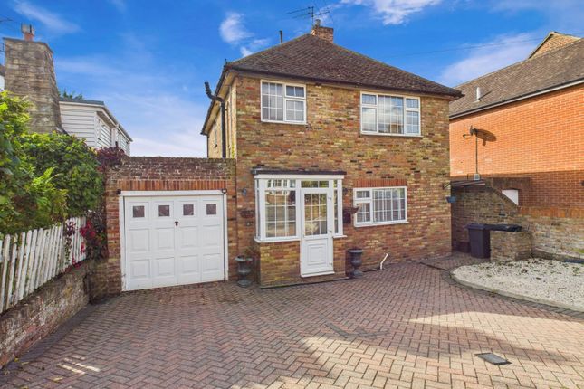 3-bed house on 4, Sycamore Road, Buckinghamshire, £690,000