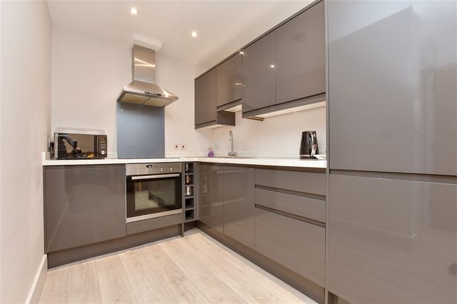 1-bed flat on Station Road, Sutton, £132,500