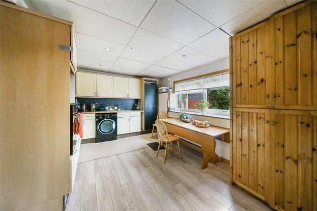60, Glasgow Road, Stirlingshire photo 3