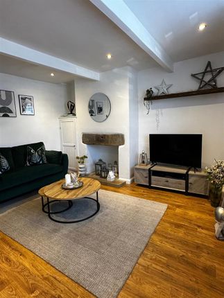 8, Apperley Road, Bradford photo 2