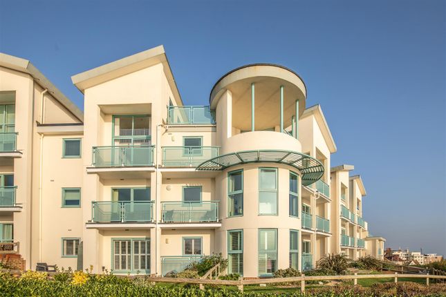 3-bed flat on 14 The Cape, 11 Marine Drive, Rottingdean, £2,350/mo