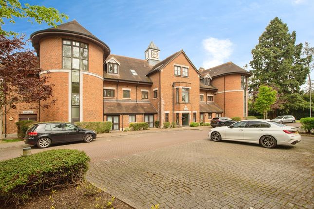 Flat for sale in Lockhart Road, Watford