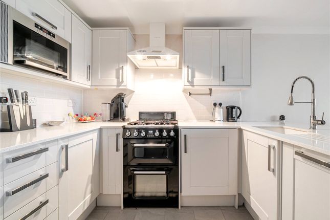 36 Portsmouth Road, Surbiton photo 4