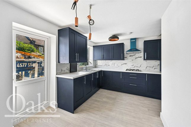 33, Percy Road, London photo 4