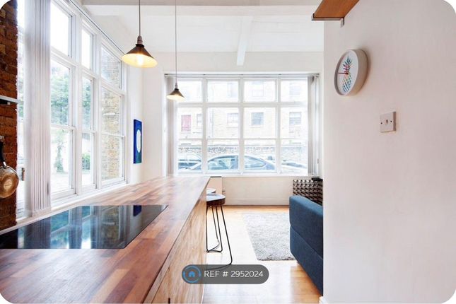 Flat   Adelina Grove, Adelina Yard Whitechapel, London photo 3