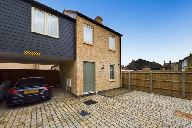 Thumbnail Link-detached house to rent in Samuel Emery Mews, St. Neots, Cambridgeshire