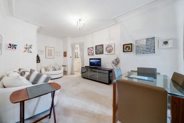 Flat for sale in Grove Court, Grove End Road, St John's Wood, London