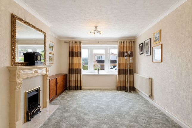 7, Whiterock Drive, Pontypridd photo 4