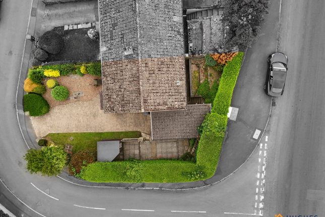 2, Clough Wood View, Sheffield photo 4