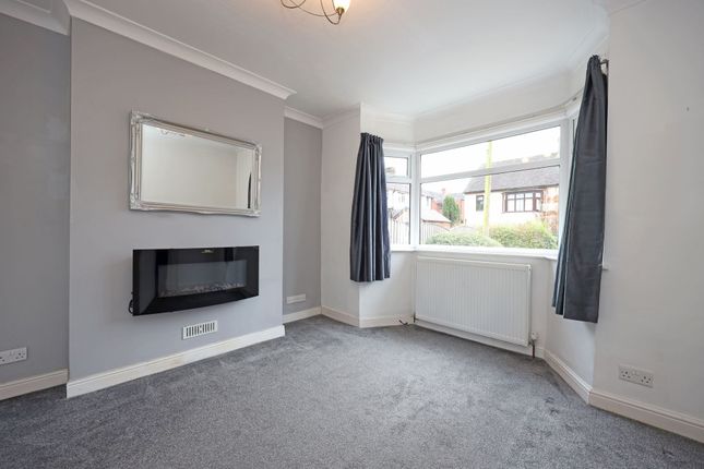 8 Poplar Grove, Newcastle photo 2