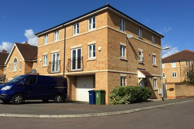 Thumbnail Room to rent in The Orchards, Cherry Hinton, Cambridge