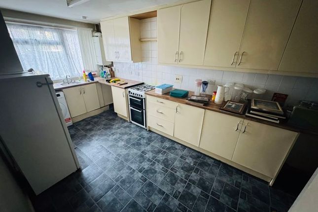47, Union Road, Northolt photo 3