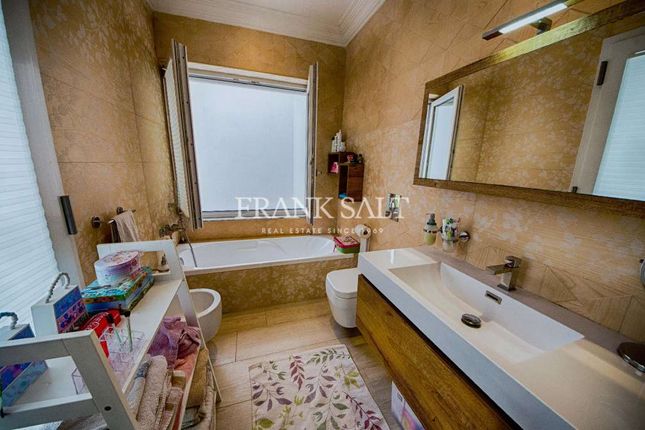 Semi-detached house for sale in Semi-Detached Villa In Madliena, Semi-Detached Villa In Madliena, Malta