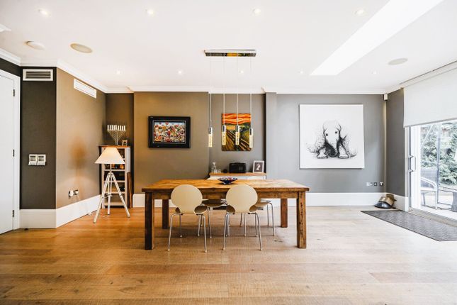 239, Haverstock Hill, London photo 4