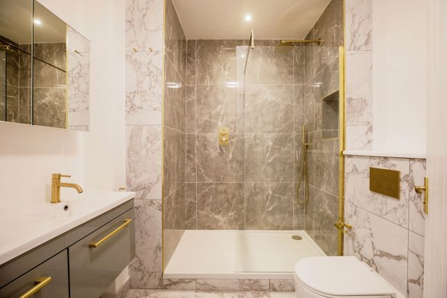 Maisonette for sale in Effie Road, Fulham