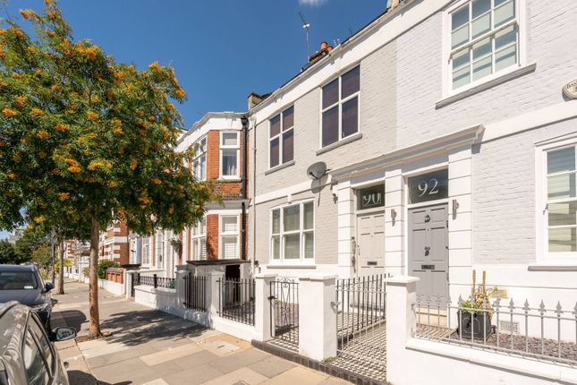 Flat to rent in Sedlescombe Road, West Brompton, London