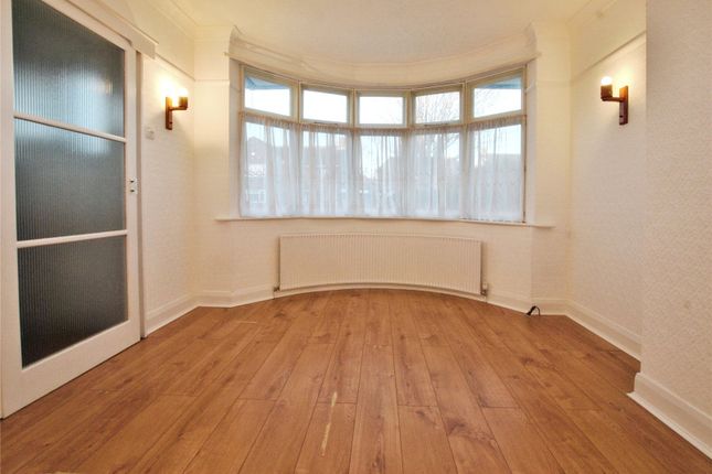 58, Fourth Avenue, Essex photo 3
